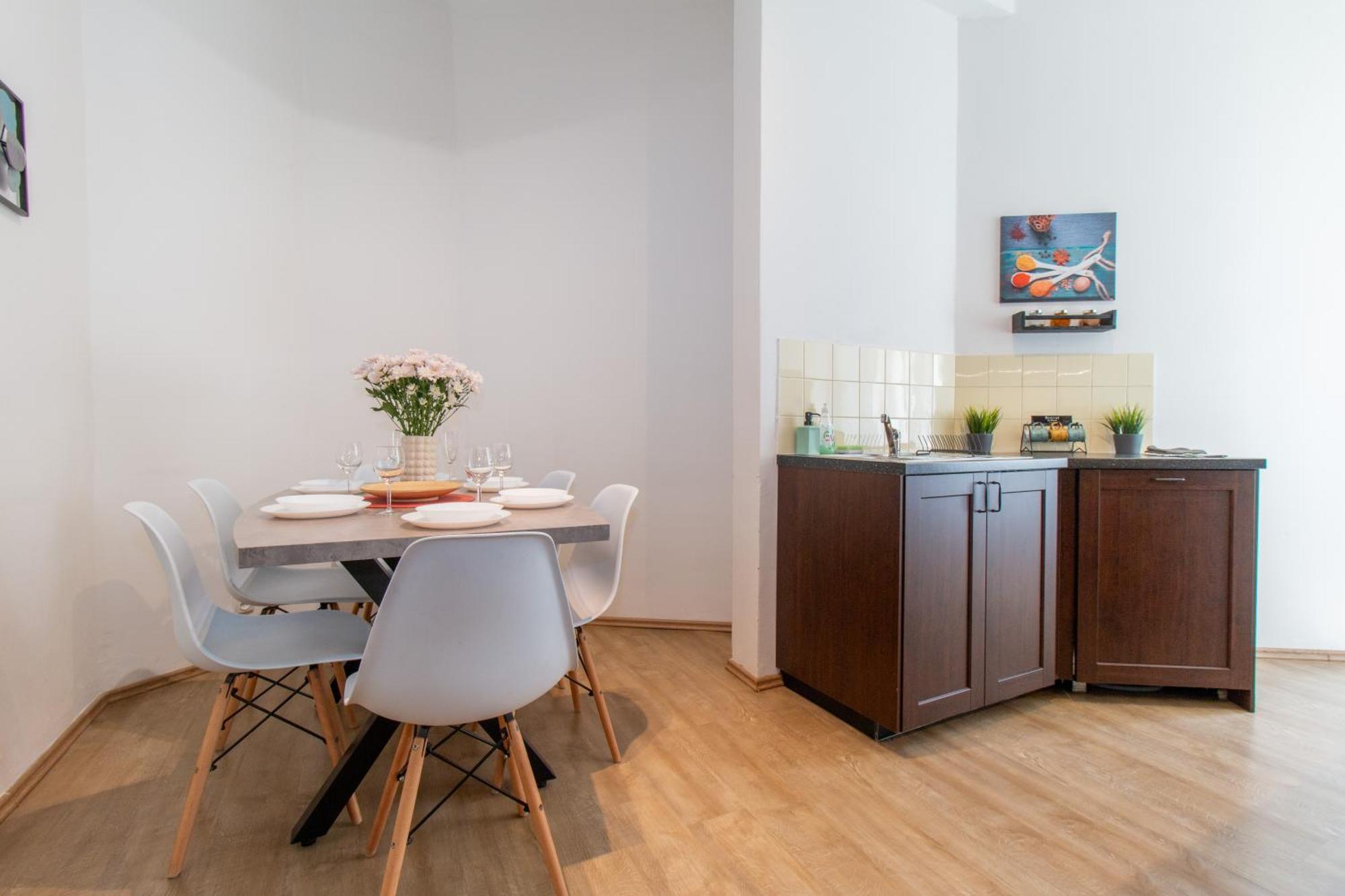 Riverside Cr Apartment ปราก ภายนอก รูปภาพ